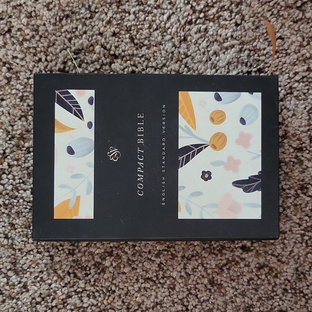 Compact ESV Bible
